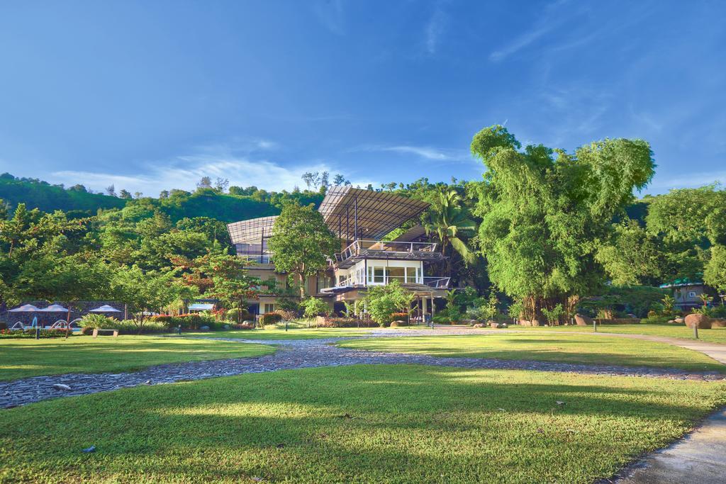 Green Canyon Leisure Farms Clark Field Exterior photo